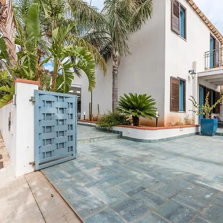 I Tre Golfi - Iride アパート サン・ヴィート・ロ・カーポ